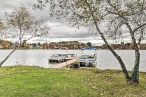 Pet-friendly New Auburn Apt w/ On-site Lake! - Innenbereich