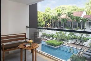 Woodlands Suites Serviced Residences - Vue de la chambre