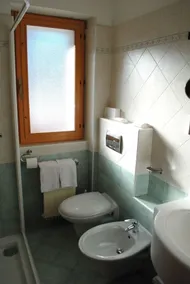 Monaco Sport Hotel - Baño