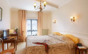 Hostellerie des Trois Pigeons, Paray-le-Monial - Værelse