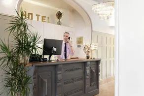 Best Western Le Bristol - Resepsjon