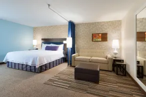 Home2 Suites by Hilton Milwaukee Airport - Chambre