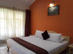 Rishikesh Resort Lonavala - Rom