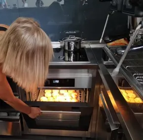 AI HOSTEL - Restaurante