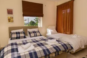 Lux Airport Apartment - Chambre