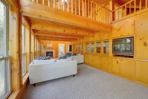 Lake Eufaula Retreat w/ Boat Slip & Fireplace! - Innvendig