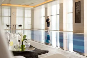 Shangri-La Tokyo - Pool