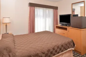 Americas Best Value Inn and Suites St. Cloud - Chambre