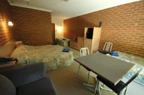 Burra Motor Inn - Zimmer