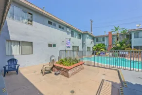 Studio Lodge Hotel - Piscine