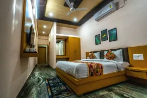 Hotel Kirti Plaza - Chambre