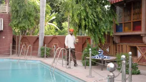 Nirali Dhani Ethnic Resort - Piscine