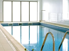 Adagio Access Paris Clamart - Piscine