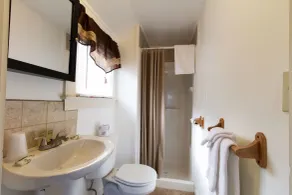 Half Moon Motel & Cottages - Salle de bain