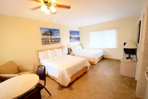 Surf Side Resort - Chambre