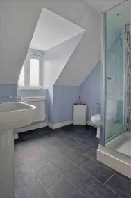 Entire 4 Bed Townhouse - Badezimmer
