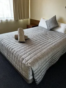 Y Motels Gympie - Room
