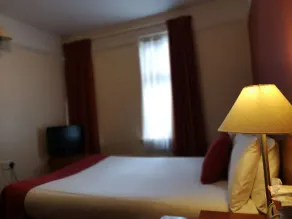 Tudor Lodge Hotel - Chambre