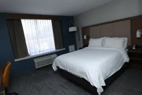 Holiday Inn Express Detroit-Birmingham by IHG - Chambre
