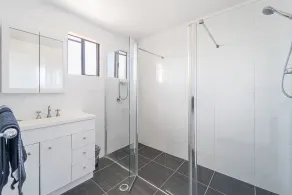 Aaron Motel - Bathroom