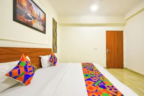 FabHotel Prime Golden Petals - Chambre