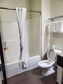 Sleep Inn & Suites Jacksonville near Camp Lejeune - Salle de bain
