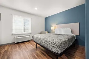 WoodSpring Suites Huntsville - Research Park - Chambre