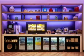 YOTELAIR Istanbul Airport, Duty free - International Transit area - Restaurant