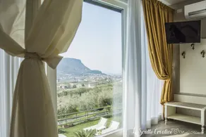 Relais Villa Olivi - Vue de la chambre