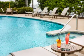 Hilton San Diego Airport/Harbor Island - Piscine
