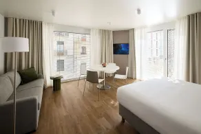 Base Geneva - Chambre