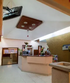 Hotel Los Reyes - Recepción