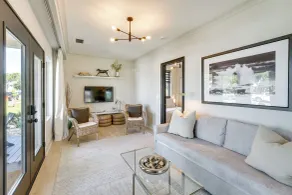 Downtown Ludington Modern Condo w/ Great Views! - Innvendig