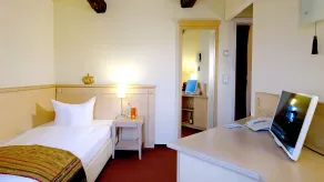 Hotel zur Fürstabtei - Room
