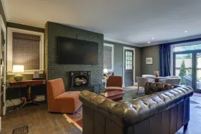 A Timeless Retreat at Historic Crompton House - Innenbereich