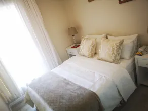 Cape Town Family Beachfront Apartment Leisure Bay - Zimmer