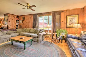 Rustic Roxbury Ski Farmhouse With Trails! - Innenbereich