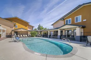 Best Western Antelope Inn & Suites - Piscine