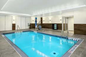 Fairfield Inn & Suites Gravenhurst Muskoka  - Piscine