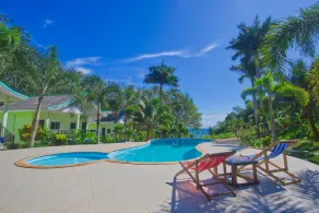 Sea View Resort - Pool