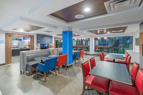 Holiday Inn Express Hotel & Suites Picayune by IHG - Restaurant
