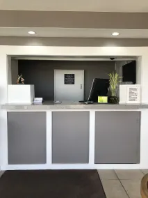 Hutchinson Inn - Réception