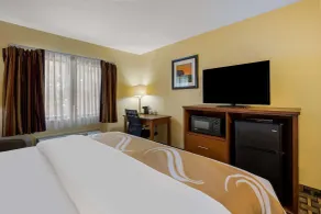 Quality Inn Ashland I 71 & US 250 - Room