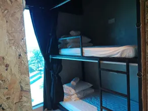 Homy Seafront Hostel - Chambre