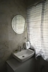 Hotel Gateway Asansol - Bathroom