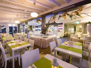 Hotel Mioni Royal San - Restaurant