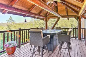 Luxe Prescott Natl Forest Home w/ Huge Deck - Interiør