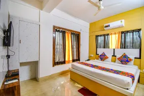 FabHotel New Dream Palace - Nr Acropilose Mall And Ruby Hospital - Chambre