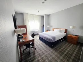 AmericInn by Wyndham Minot - Zimmer