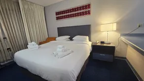 Illini Inn & Suites - Zimmer